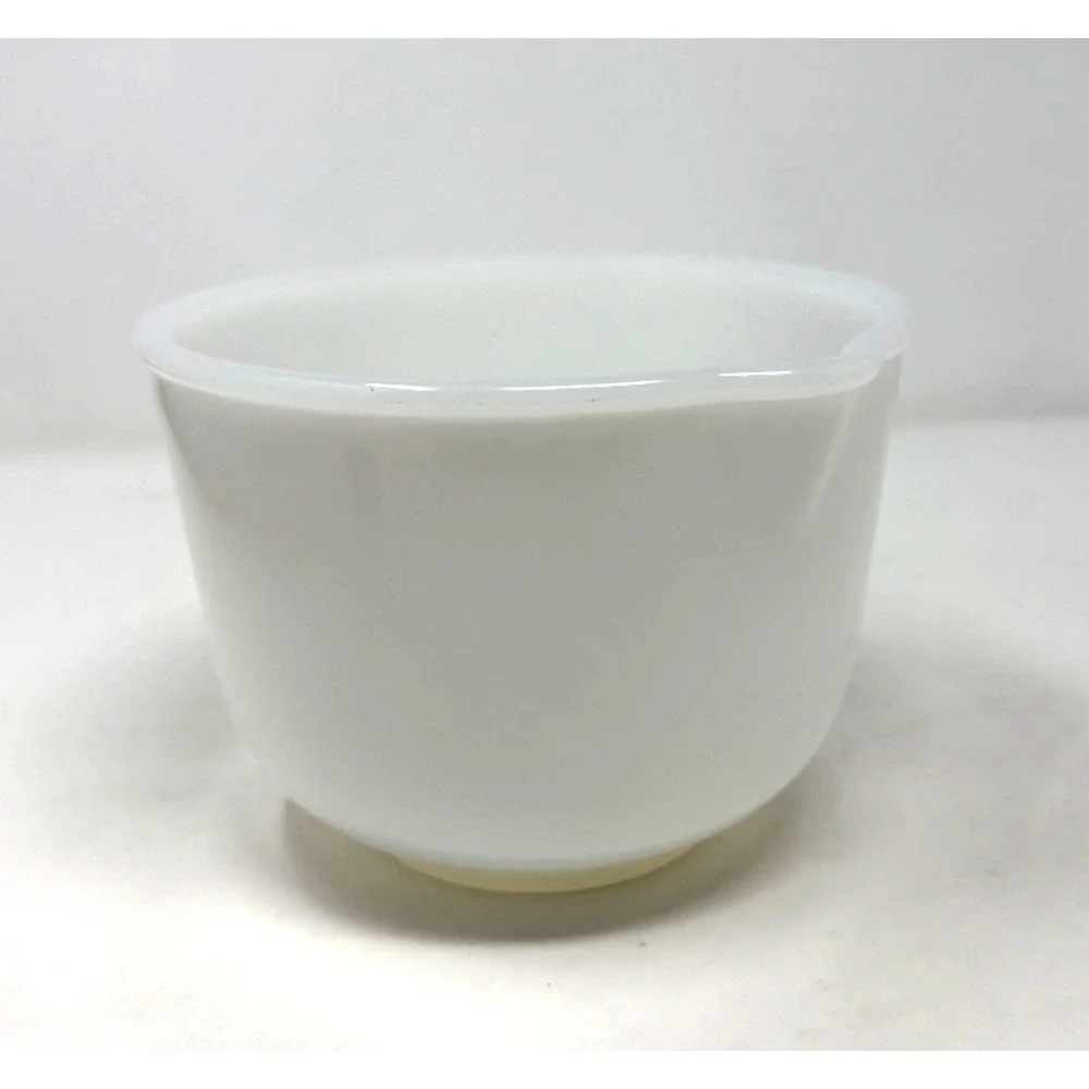 Glasbake for Sunbeam White Milk Glass Mixing Bowl Pour Spout 6.5